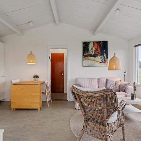 Cozy 2-Bedroom J Seaside Escape At Summerhouse Brenderup Buitenkant foto